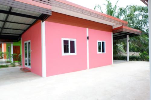 Entrance, Jarawee Resort in Thung Tako Entrance, Jarawee Resort in Thung Tako