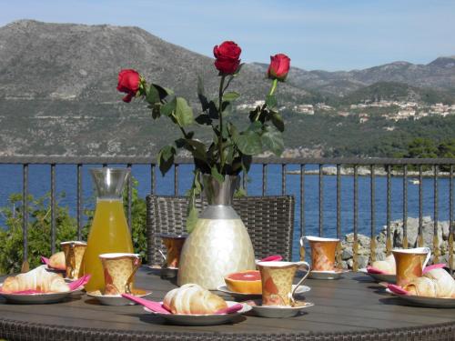 Romantic apartment in Kolocep Romantic apartment in Kolocep