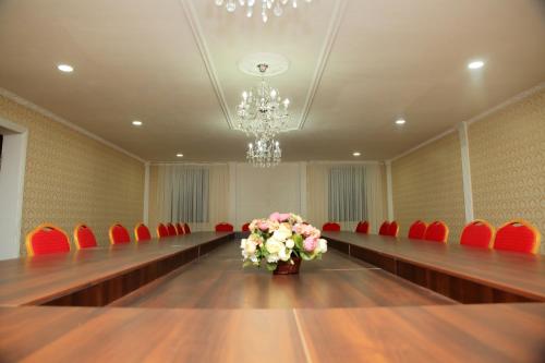 Business Center, Aska Hotel in Naryn Business Center, Aska Hotel in Naryn