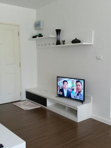 Baan Thew Lom by Meaw in Cha Am Beachfront Baan Thew Lom by Meaw in Cha Am Beachfront