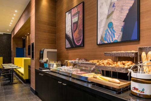 Food and beverages, Aparthotel Adagio Paris 19 Cité de la Musique in 19th - Buttes-Chaumont Food and beverages, Aparthotel Adagio Paris 19 Cité de la Musique in 19th - Buttes-Chaumont