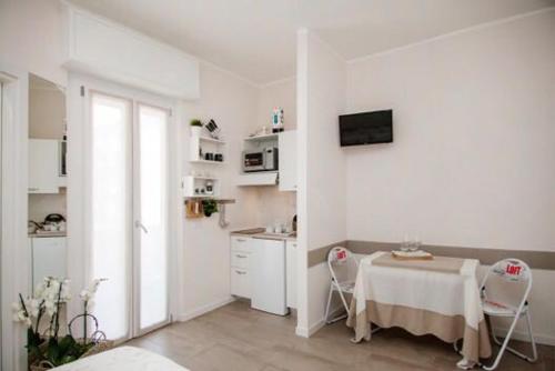 Appartamento Via Acquati 12 - Monolocale 1 in Cormano Appartamento Via Acquati 12 - Monolocale 1 in Cormano