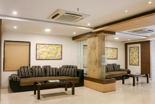 Lobby, Hotel Winsar Park in Maharani Peta Lobby, Hotel Winsar Park in Maharani Peta