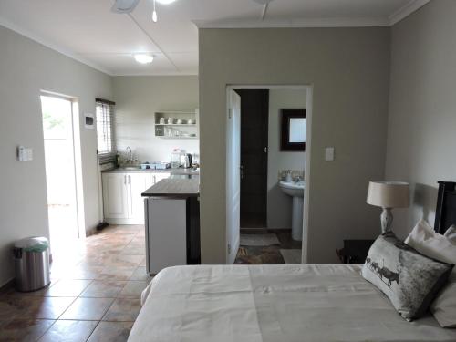 Hluhluwe Country cottages in Hluhluwe Hluhluwe Country cottages in Hluhluwe