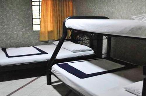 This photo about Hotel Villas Del Estadio shared on HyHotel.com