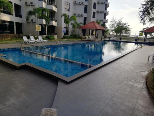 Swimming pool, Holiday Homes At Samsuria Resort in Balok Swimming pool, Holiday Homes At Samsuria Resort in Balok