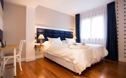 This photo about Hotel Boutique Bahia de Plentzia shared on HyHotel.com