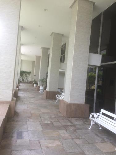 Exterior view, Edificio Marilia in Pitangueiras Exterior view, Edificio Marilia in Pitangueiras