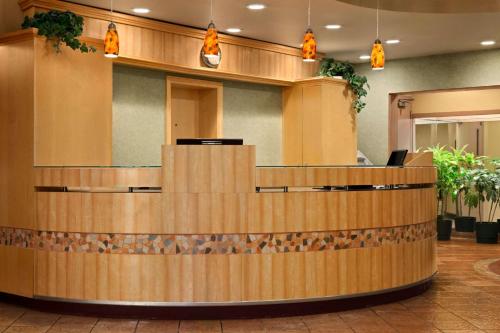 Vestíbulo, Travelodge by Wyndham Winnipeg East in Winnipeg (MB) Vestíbulo, Travelodge by Wyndham Winnipeg East in Winnipeg (MB)