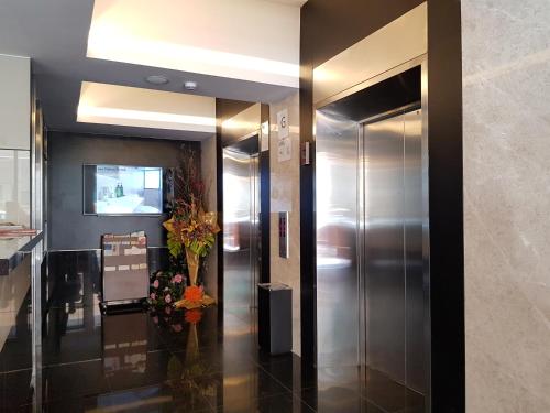 Entrance, Leo Palace Hotel New Wing, WTC Kuala Lumpur in Chowkit / Putra WTC Entrance, Leo Palace Hotel New Wing, WTC Kuala Lumpur in Chowkit / Putra WTC