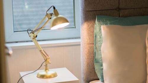 This photo about Snug - Tur Sealladh Apartment shared on HyHotel.com