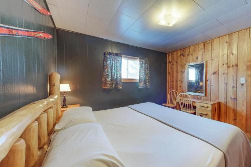Foothills Lodge and Cabins in South Fork (CO) Foothills Lodge and Cabins in South Fork (CO)
