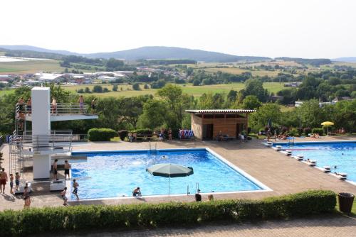 Swimming pool, Ferienhaus Villa Korn in Ebern Swimming pool, Ferienhaus Villa Korn in Ebern