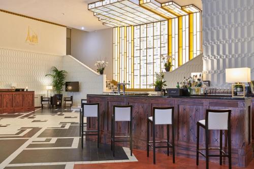 Előcsarnok, Hotel & Spa Vacances Bleues Le Splendid in Dax Előcsarnok, Hotel & Spa Vacances Bleues Le Splendid in Dax