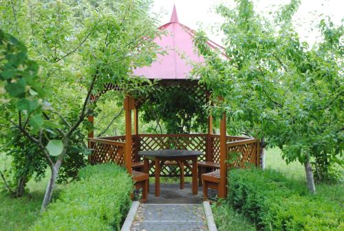 Have, Hotel - restaurant "Lion's heart" in Velyka Omelyana Have, Hotel - restaurant "Lion's heart" in Velyka Omelyana