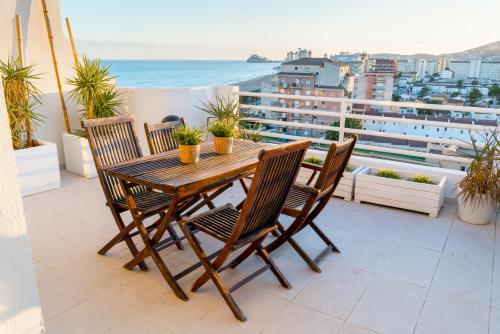Hotel Atico Mirando Al Mar
