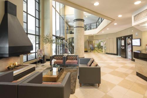Фойє, Hotel Swan Caxias do Sul in Каксіас-ду-Сул Фойє, Hotel Swan Caxias do Sul in Каксіас-ду-Сул