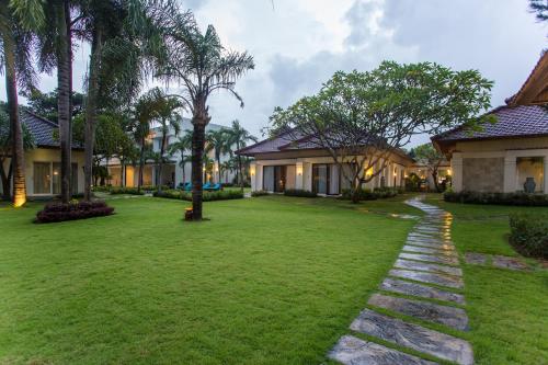 Taman, Bali Breezz Hotel in Jimbaran Taman, Bali Breezz Hotel in Jimbaran
