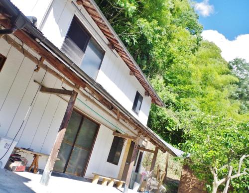 This photo about Shikoku Guesthouse Osakanakunchi shared on HyHotel.com