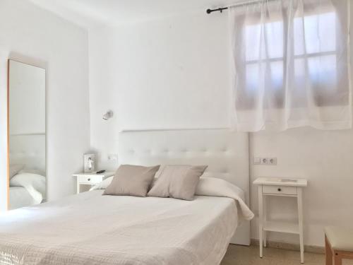 This photo about Can Moragues de Soller shared on HyHotel.com