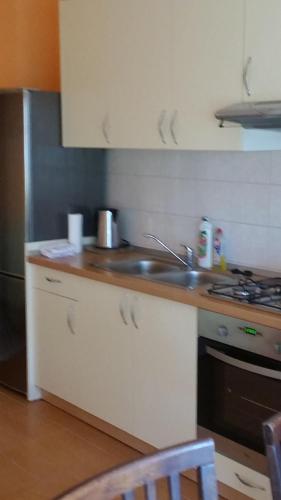 ห้องครัว, Apartments Vrisika-family apartment in มาคาร์สกา ห้องครัว, Apartments Vrisika-family apartment in มาคาร์สกา