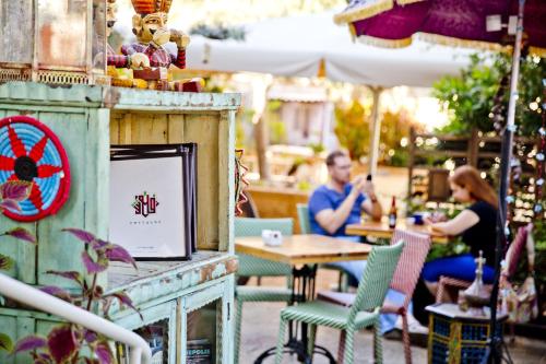 Pub/Lounge, Templers Boutique Hotel in Haifa Pub/Lounge, Templers Boutique Hotel in Haifa