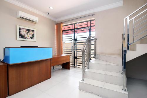 Lobby, Safina Inn Syariah Sekupang Batam near Pura Agung Amerta Buana Lobby, Safina Inn Syariah Sekupang Batam near Pura Agung Amerta Buana