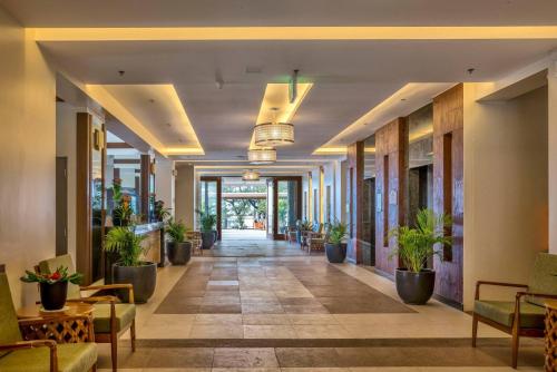 Lobby, Outlook Ridge Residences - North in Outlook Drive Lobby, Outlook Ridge Residences - North in Outlook Drive