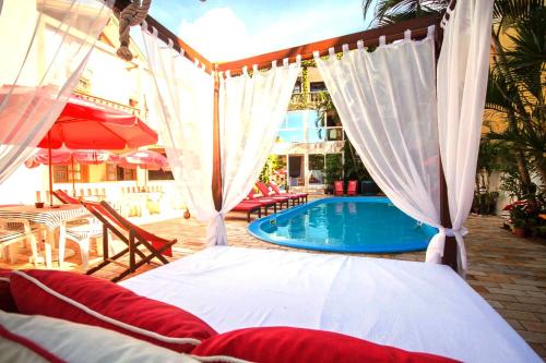 Piscina, Hotel Cabana Suica in Guaratuba Piscina, Hotel Cabana Suica in Guaratuba