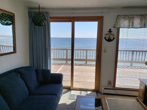 在meiguo.com看到的Algoma Beach Motel的介绍图片