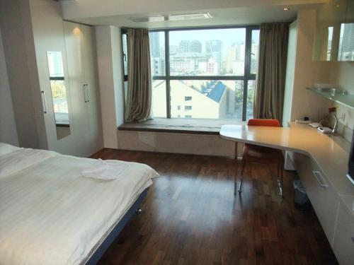 This photo about Beijing New Oriental Suites in Seasons Park Sanlitun shared on HyHotel.com