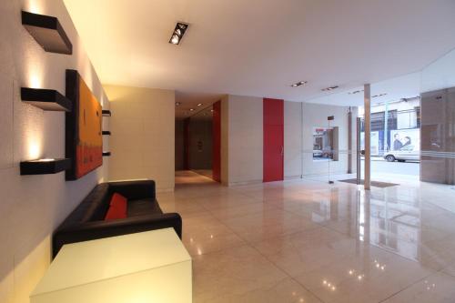Lobby, ARC Callao Studios & Suites in Balvanera Lobby, ARC Callao Studios & Suites in Balvanera