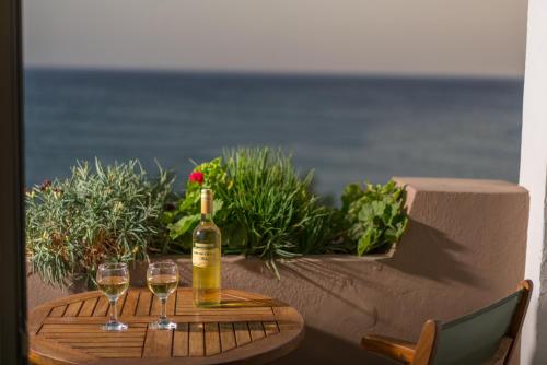 This photo about Alianthos Beach Hotel shared on HyHotel.com