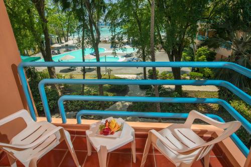 Don Juan Beach Resort in Boca Chica Don Juan Beach Resort in Boca Chica
