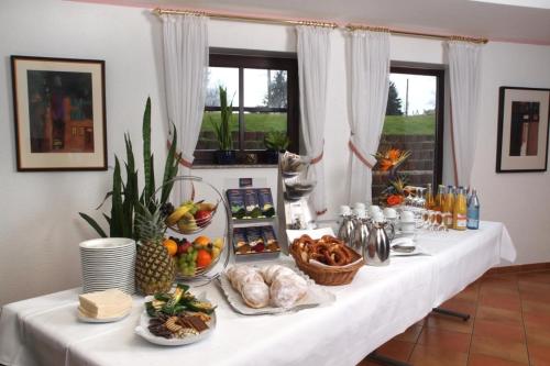 Comida y bebida, Weingut Sandwiese Winzerhotel in Worms Comida y bebida, Weingut Sandwiese Winzerhotel in Worms