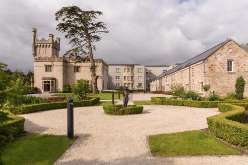 Giardino, Lough Eske Castle in Donegal Giardino, Lough Eske Castle in Donegal