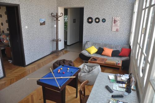 Shared lounge/TV area