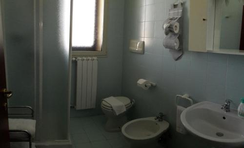 Bathroom, B&B Donna Carmela in Novoli Bathroom, B&B Donna Carmela in Novoli