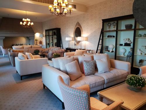בר/טרקלין, St Brelade's Bay Hotel in סן ברלייד בר/טרקלין, St Brelade's Bay Hotel in סן ברלייד