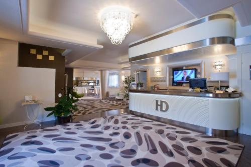 Αίθουσα υποδοχής, Hotel Desenzano in Ντεσεντζάνο Ντελ Γκάρντα Αίθουσα υποδοχής, Hotel Desenzano in Ντεσεντζάνο Ντελ Γκάρντα