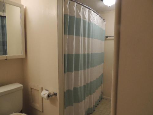 在meiguo.com看到的Beach View Condo - Two Bedroom Condo的介绍图片