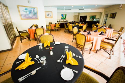 مطعم, Altamont Court Hotel in كينجستون مطعم, Altamont Court Hotel in كينجستون