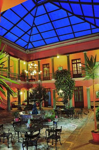 Παροχές, Capital Plaza Hotel in Σούκρε Παροχές, Capital Plaza Hotel in Σούκρε