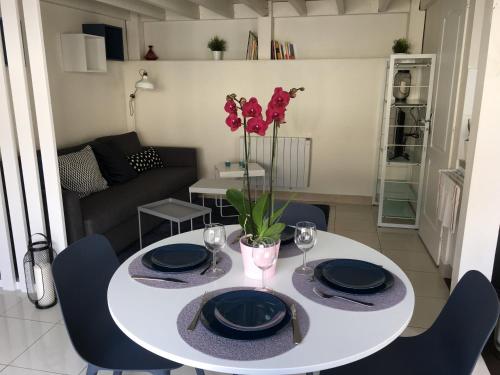 Létesítmények, Saclay - Green and premium flat close Paris - WIFI & NETFLIX in Saclay Létesítmények, Saclay - Green and premium flat close Paris - WIFI & NETFLIX in Saclay