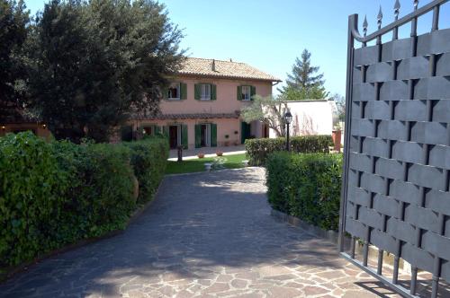 Entrance, Antica Villa di Bruto in Tivoli Entrance, Antica Villa di Bruto in Tivoli