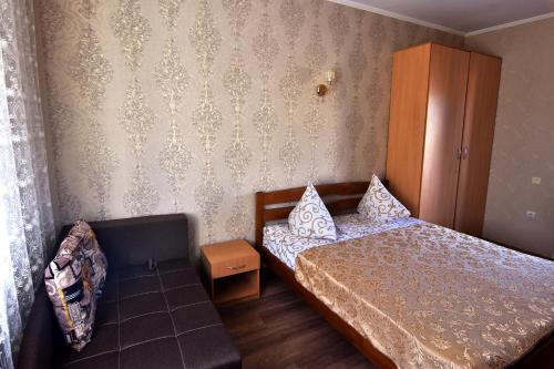 This photo about Guest House Alina shared on HyHotel.com