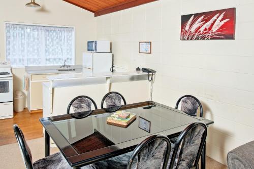 Létesítmények, Tourist Court Motel in Whakatane Létesítmények, Tourist Court Motel in Whakatane