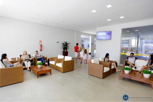 Shared lounge/TV area, Everest Flat Service in J Jeriquara Shared lounge/TV area, Everest Flat Service in J Jeriquara