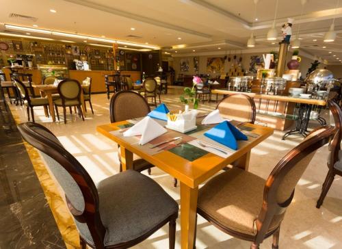 This photo about Mena Airport Hotel Jeddah shared on HyHotel.com