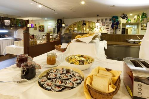 Ételek és italok, Hotel Rheinfelderhof near Pfalz Ételek és italok, Hotel Rheinfelderhof near Pfalz